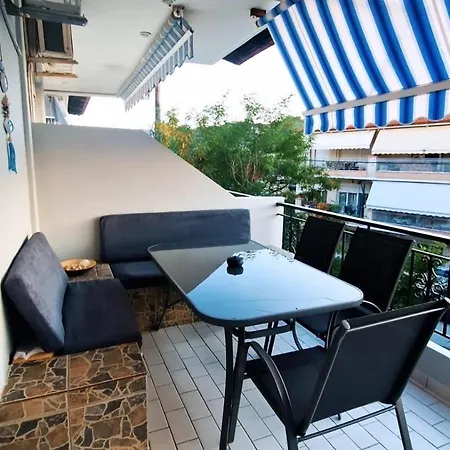 4 * Pefkochori
